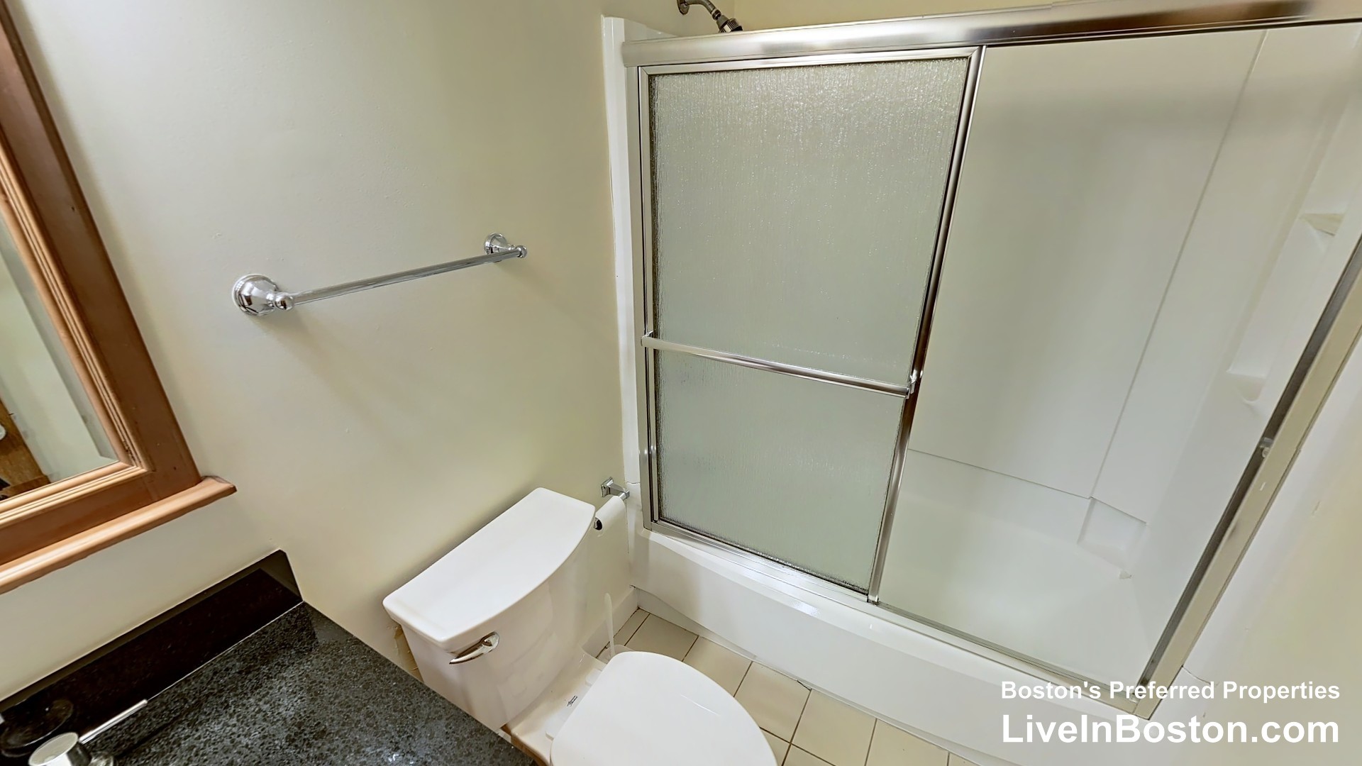 Photos of apartment on Gainsborough St.,Boston MA 02115