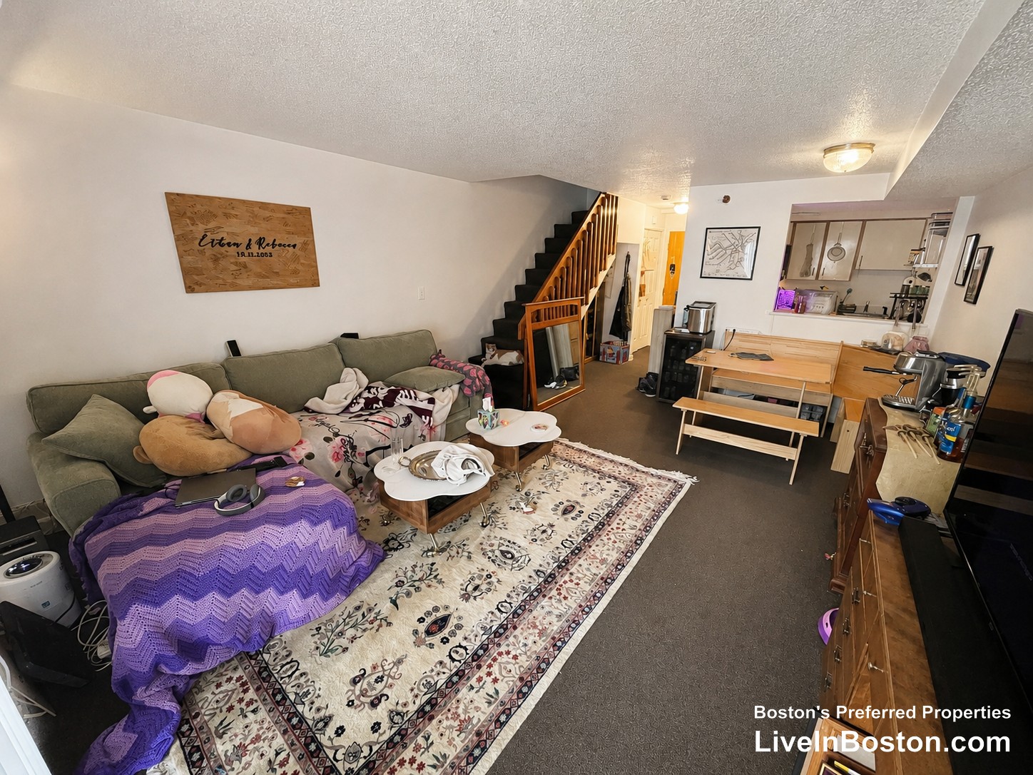 Photos of apartment on Euston Rd.,Boston MA 02135