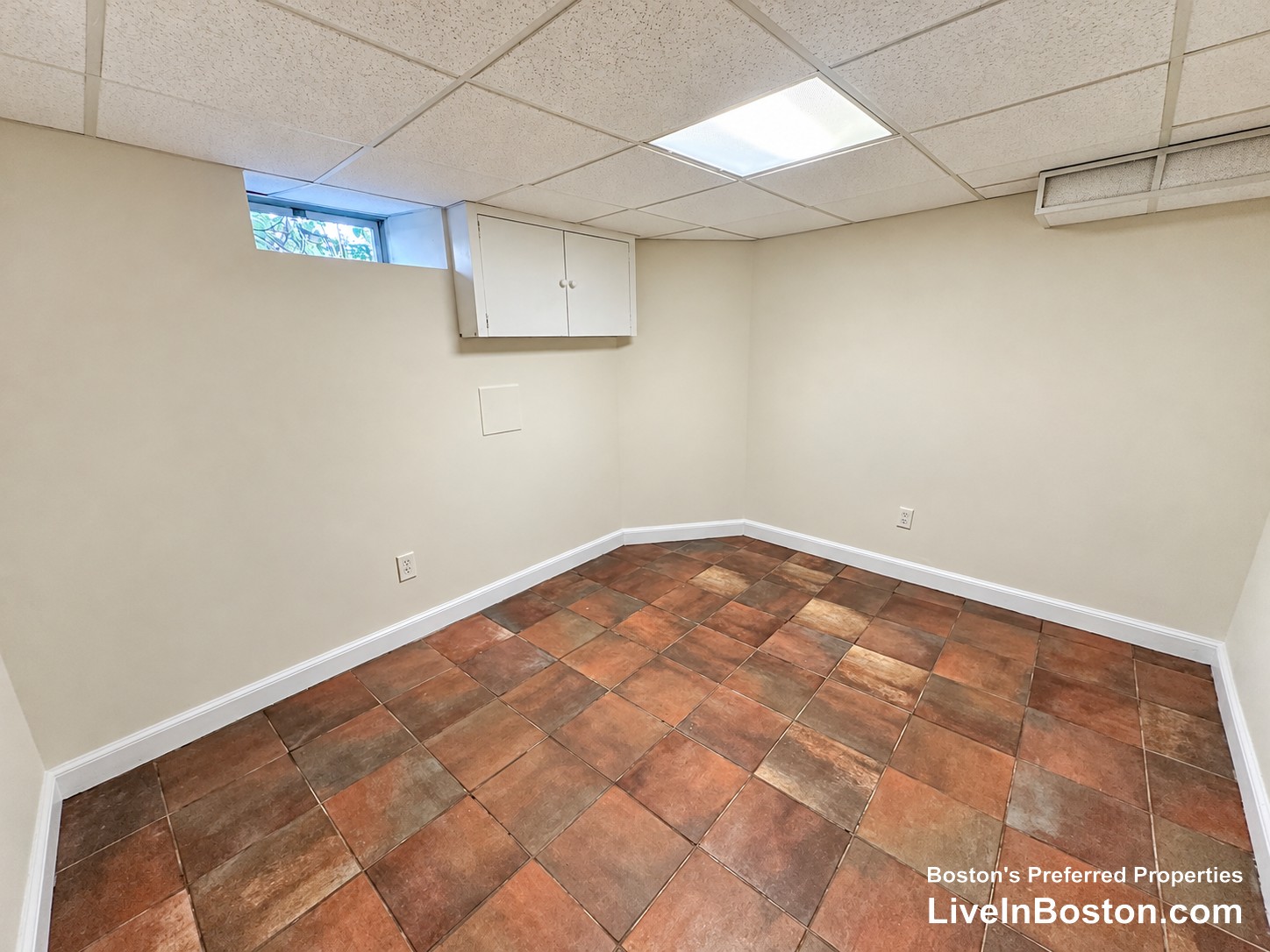 Photos of apartment on Faneuil St.,Boston MA 02135