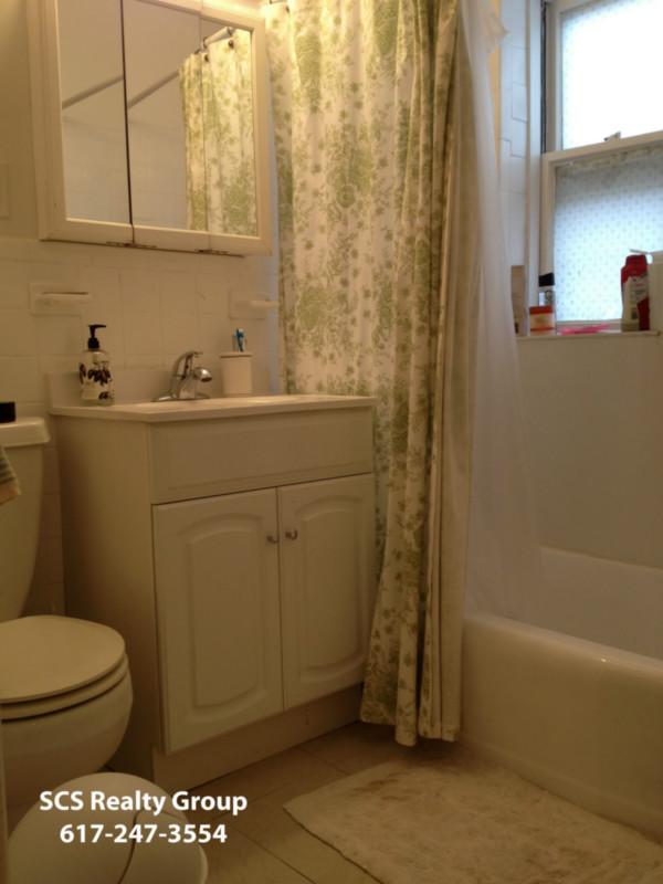 7 Aberdeen St, Fenway