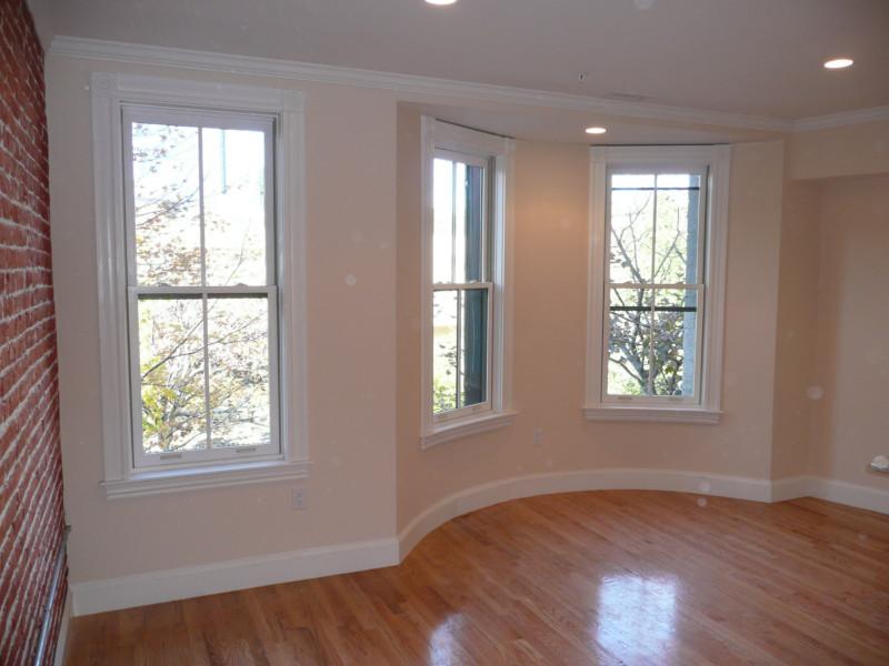 28 Montgomery St, South End