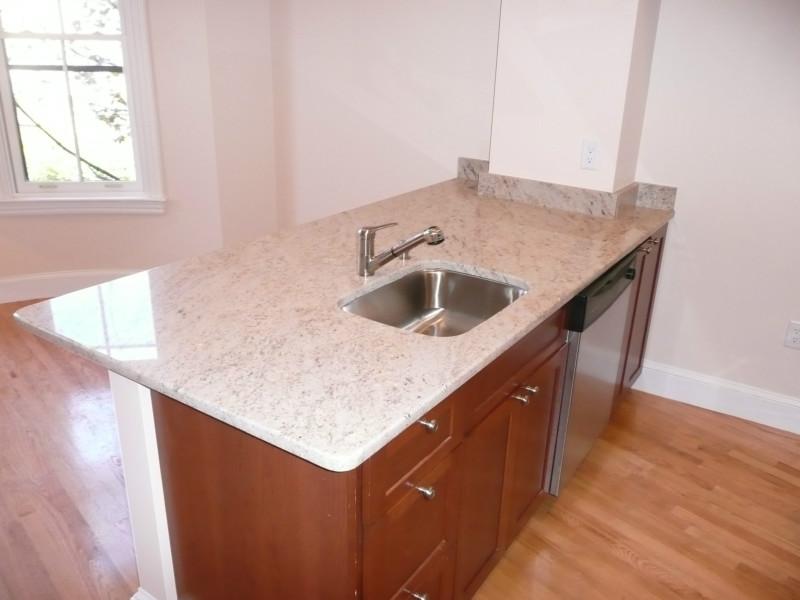 28 Montgomery St, South End