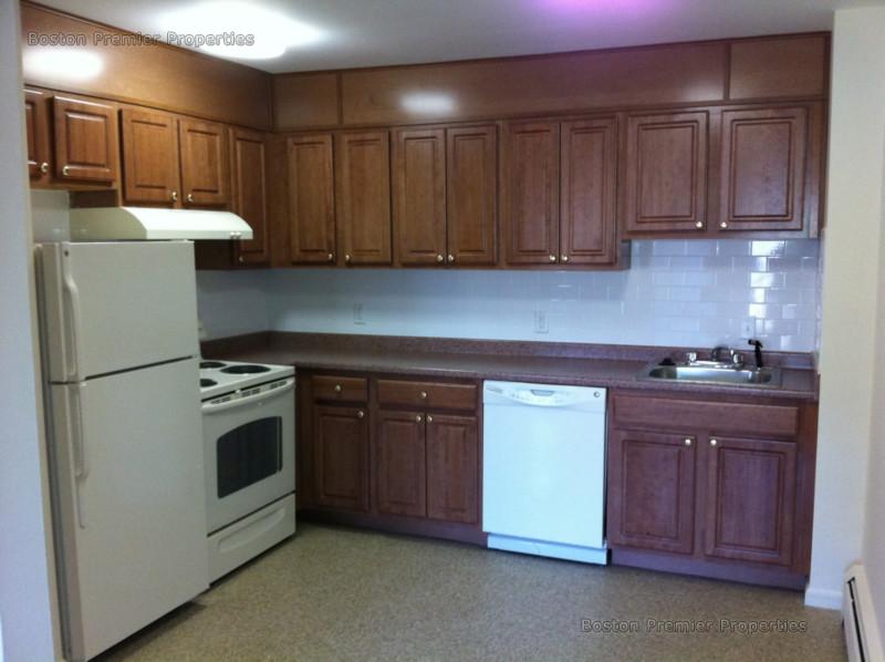 2 bed, 1 bath apartment for rent at 68 Butler St Unit A9, Dorchester — photo 2 of 12
