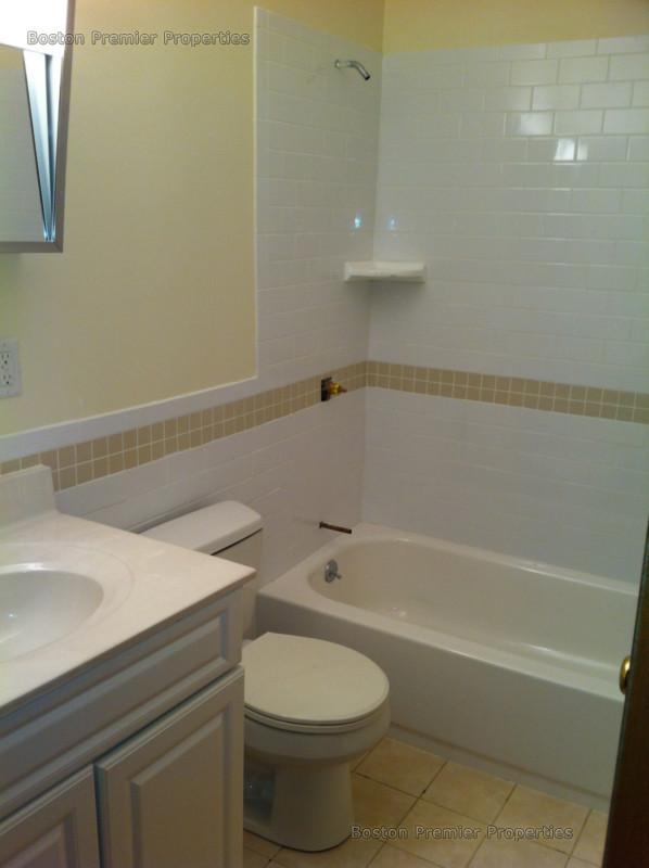 2 bed, 1 bath apartment for rent at 68 Butler St Unit A9, Dorchester — photo 4 of 12