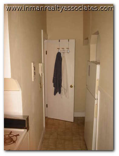 110 Willow St, Wellington-Harrington