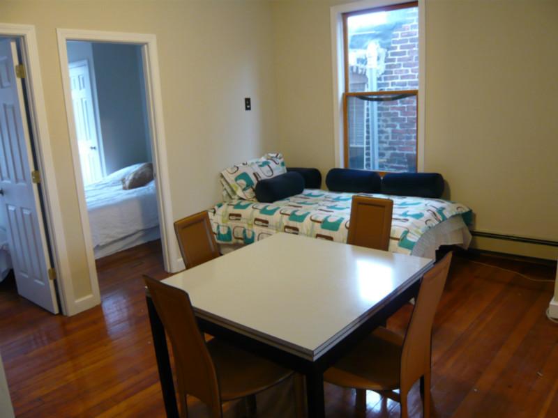 435 Hanover St, North End