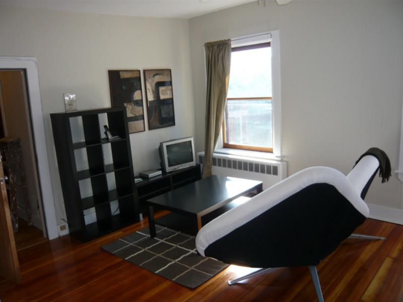 435 Hanover St, North End