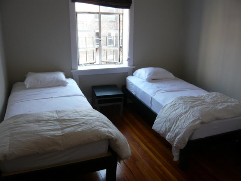 435 Hanover St, North End