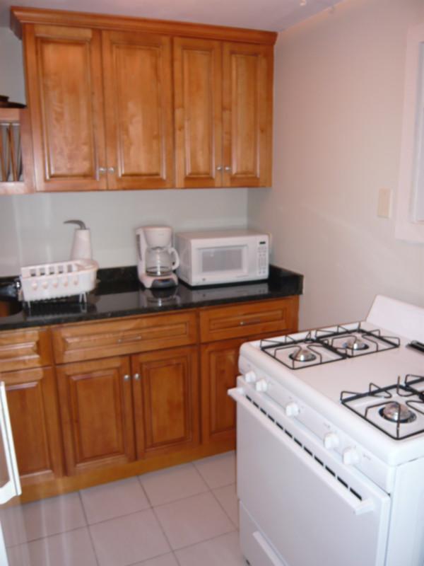 435 Hanover St, North End