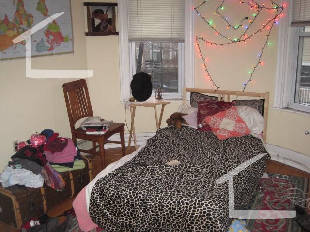 1288 Commonwealth Ave, Allston