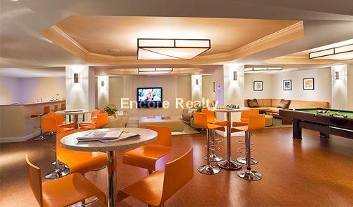 20 Chapel St, Longwood