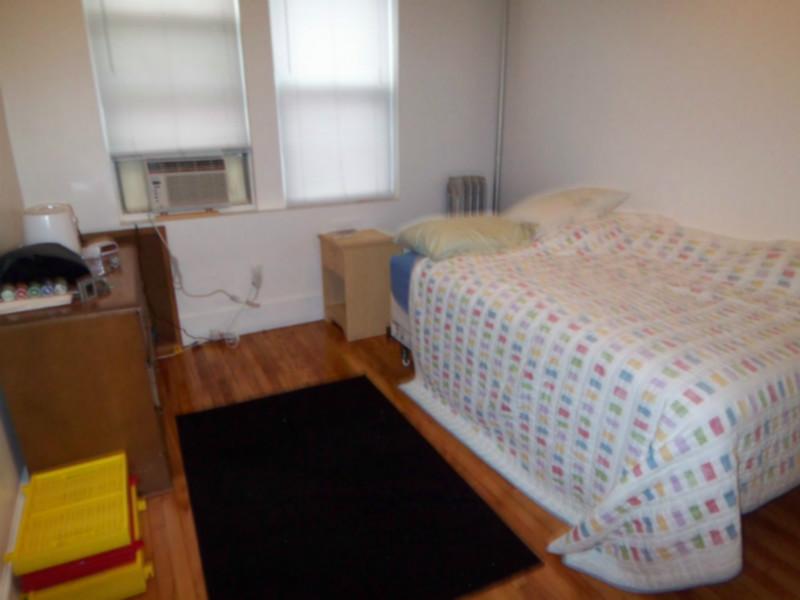 Listing featured image