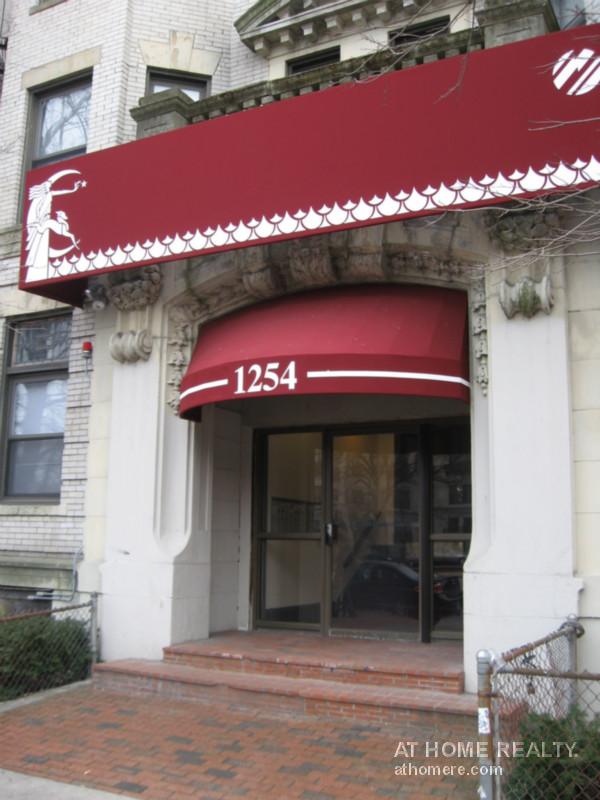 1254 Commonwealth Ave. - 3,000USD / month