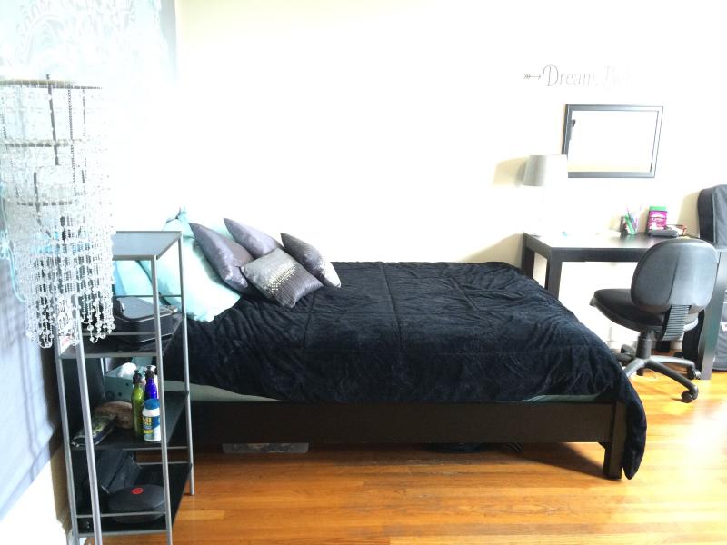 1203 Boylston St, Fenway