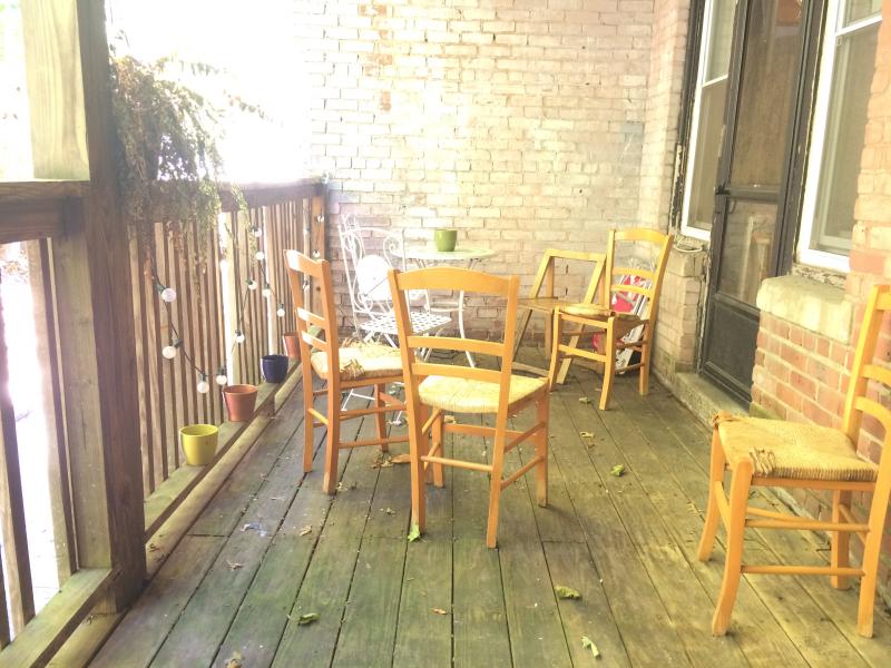 2 bed, 1 bath apartment for rent at 1713 Commonwealth Ave Unit 7, Brighton — photo 5 of 7