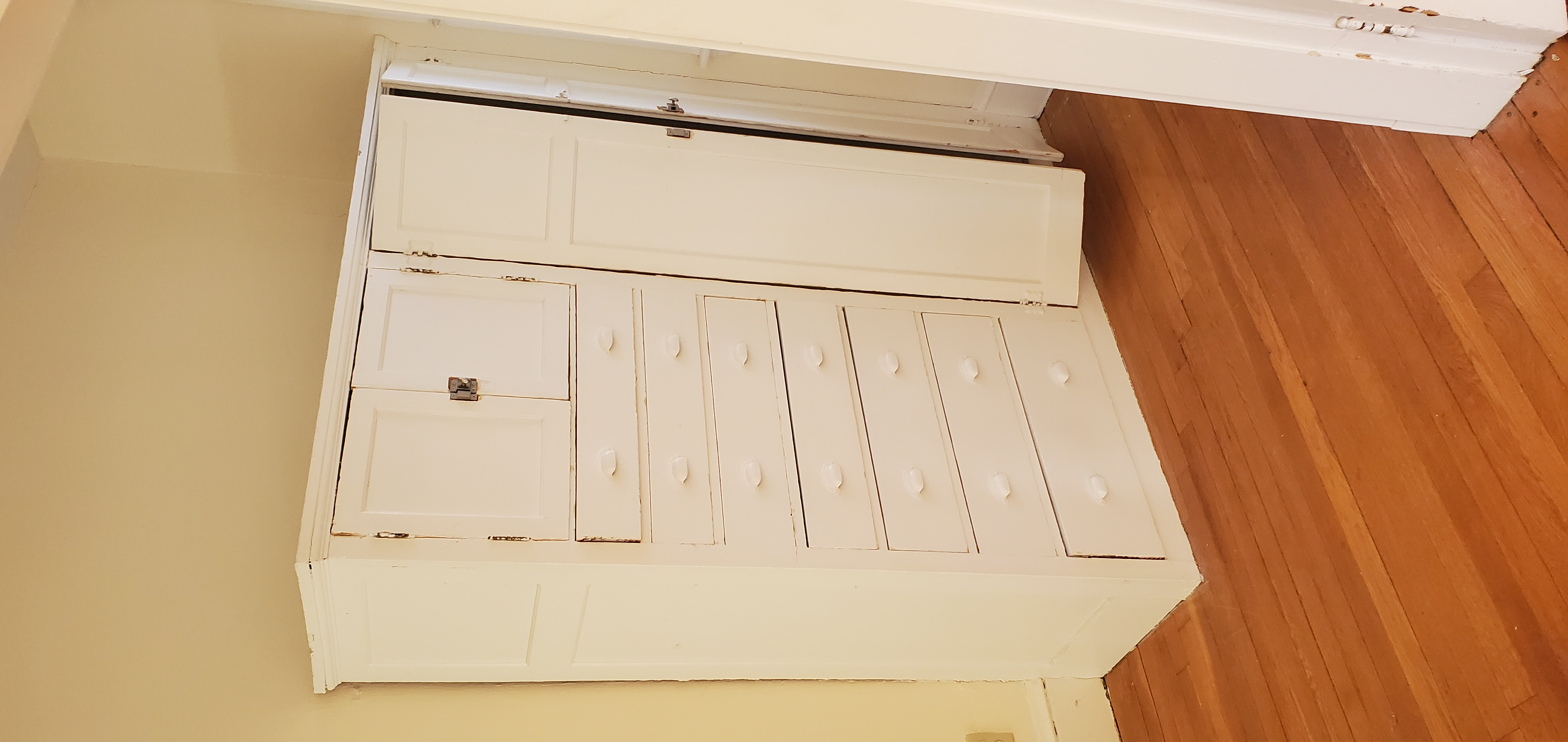 1610 Massachusetts Ave, Harvard Square