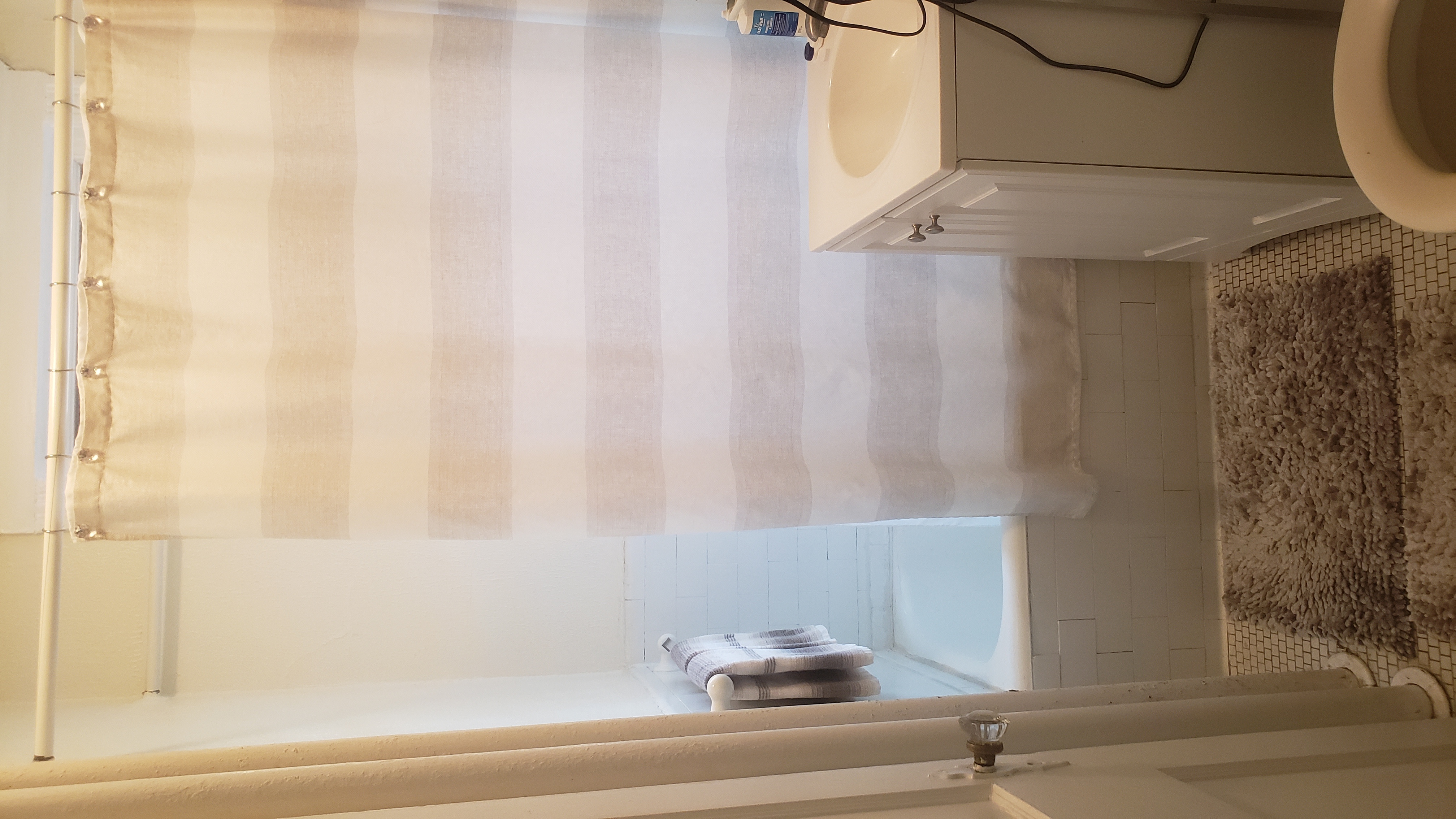 1 bed, 1 bath apartment for rent at 5 Lothian Rd Unit 32, Brighton — photo 5 of 8