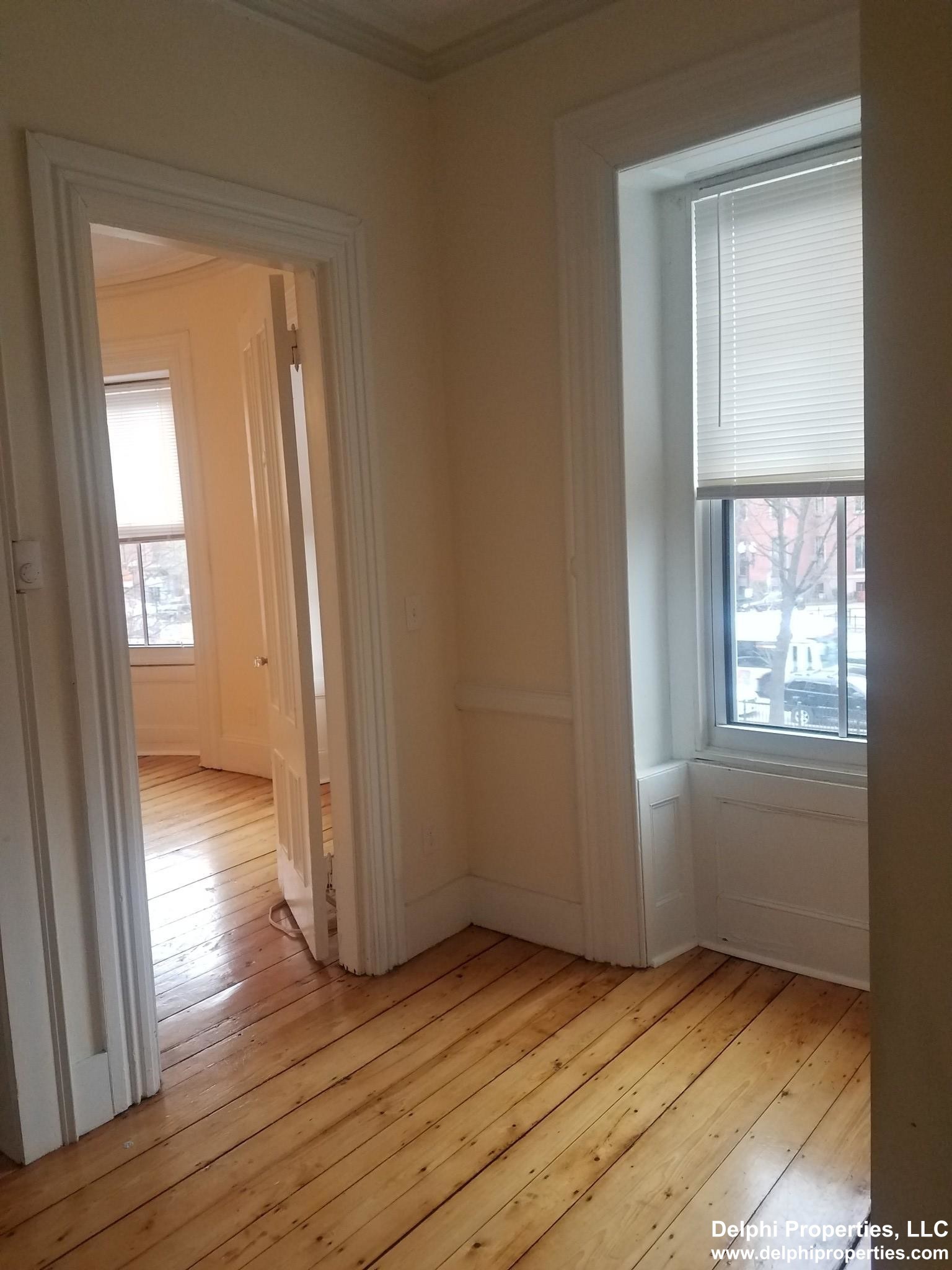 554 Massachusetts Ave, South End