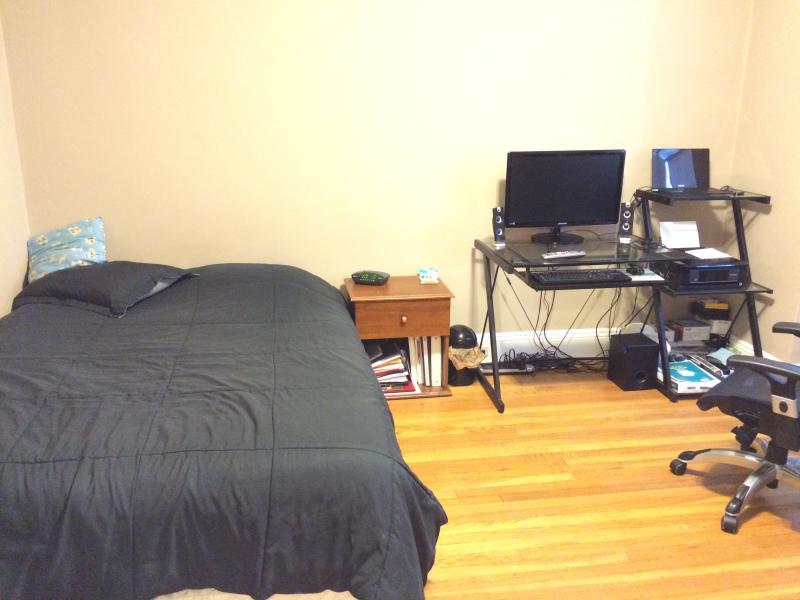 1209 Boylston St, Fenway