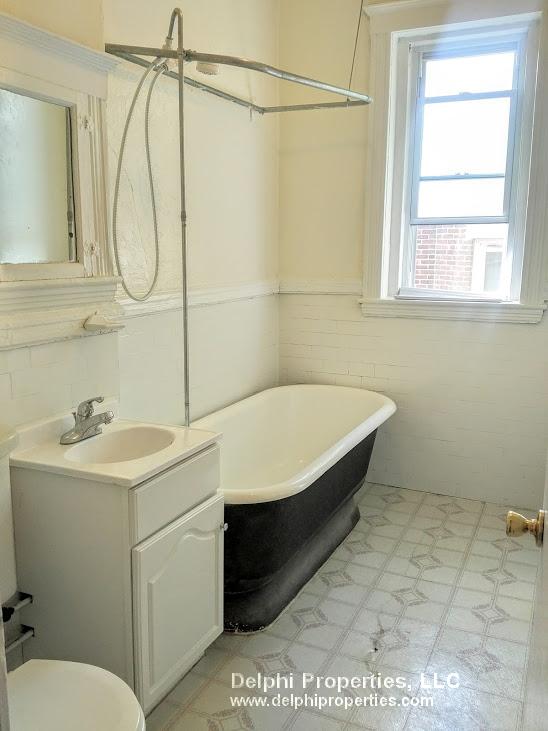 1715 Commonwealth Ave, Brighton