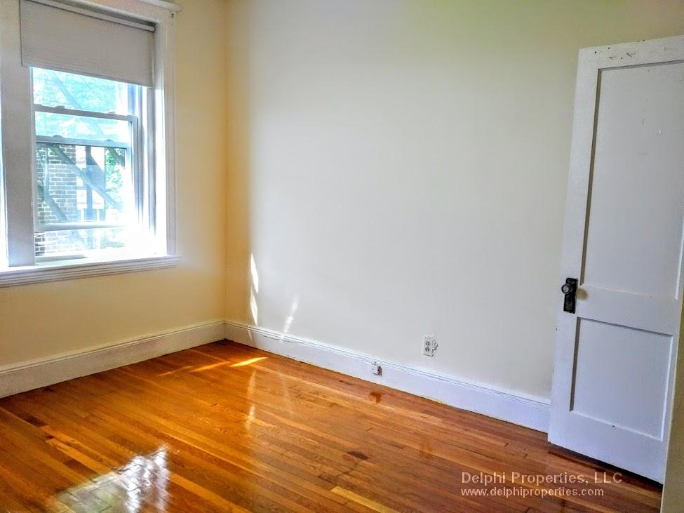 1715 Commonwealth Ave, Brighton