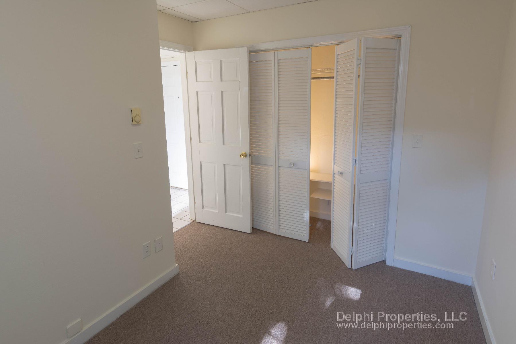 1209 Boylston St, Fenway