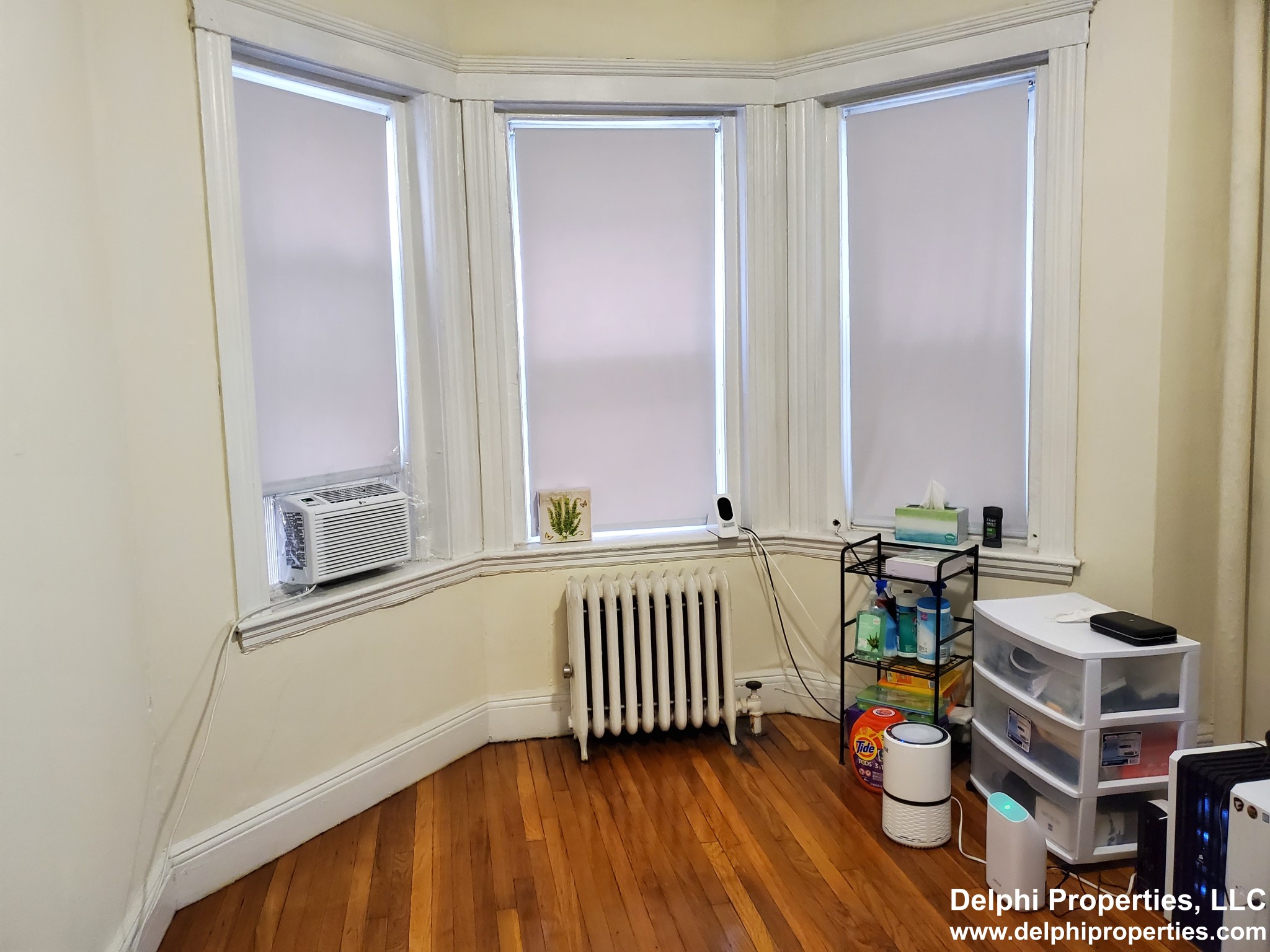 Rental image