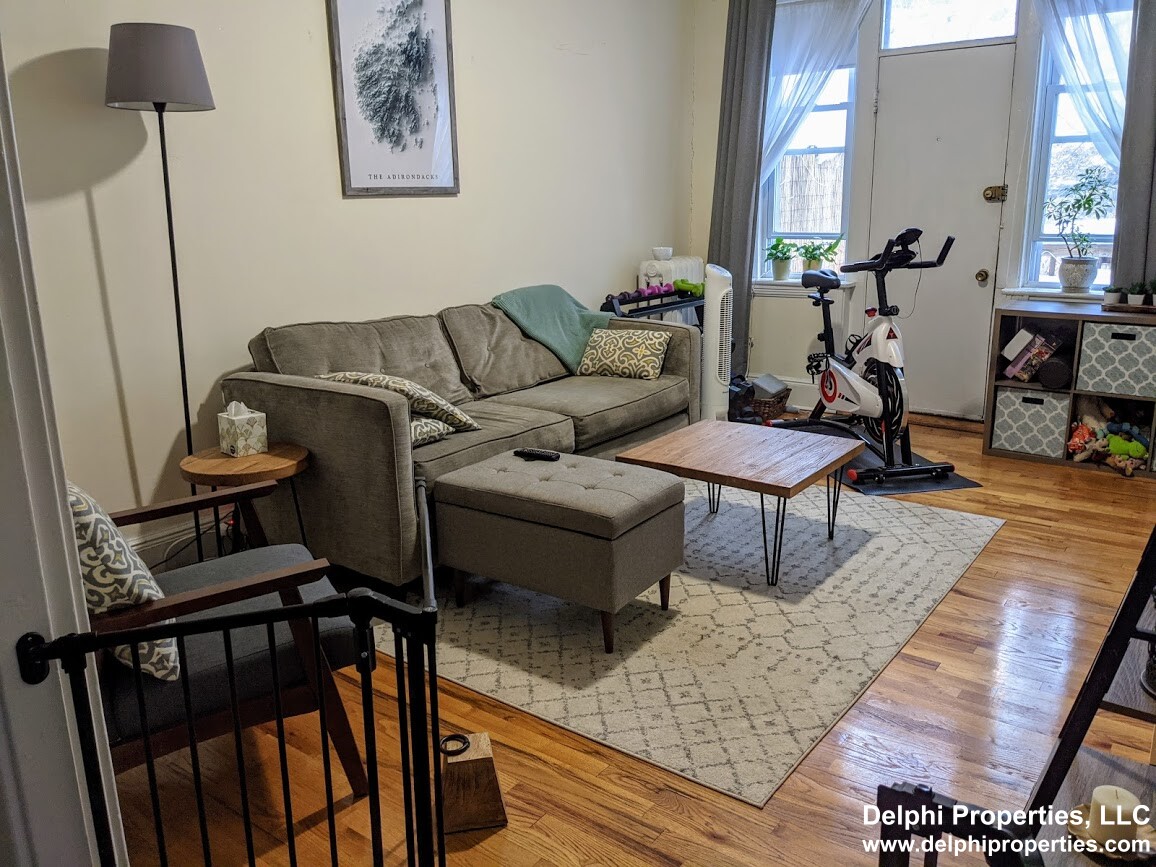 1713 Commonwealth Ave, Brighton