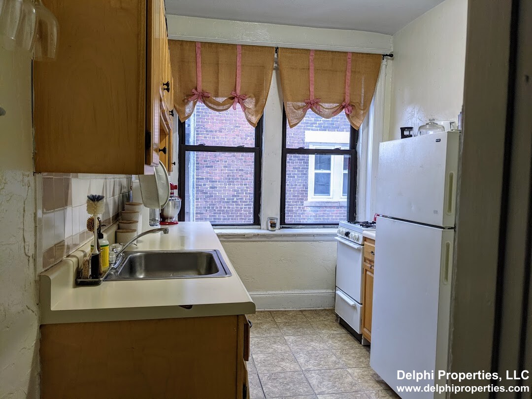 1713 Commonwealth Ave, Brighton