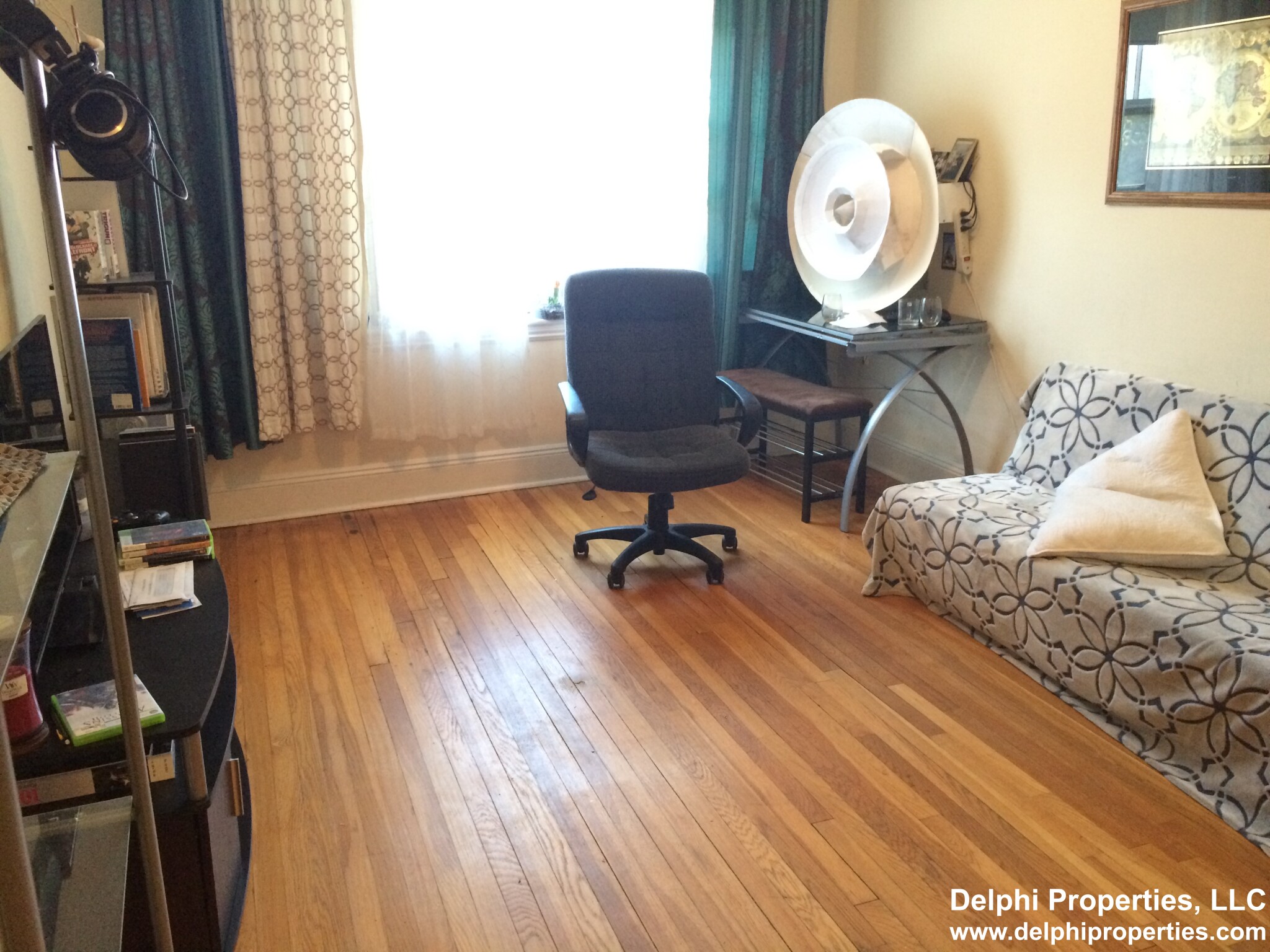 Photos of apartment on Commonwealth Ave.,Boston MA 02135