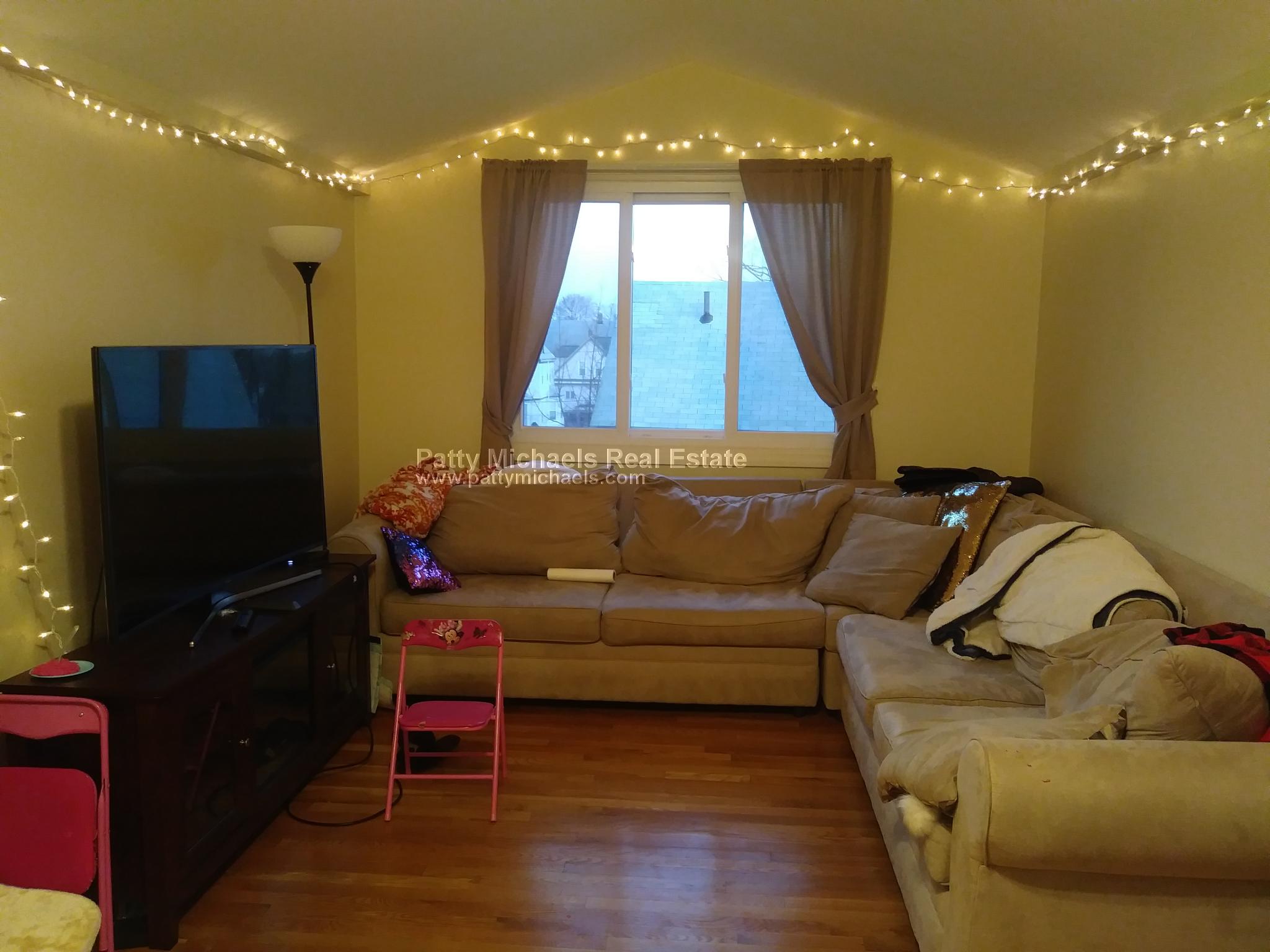 Photos of apartment on Riverside Ave.,Medford MA 02155