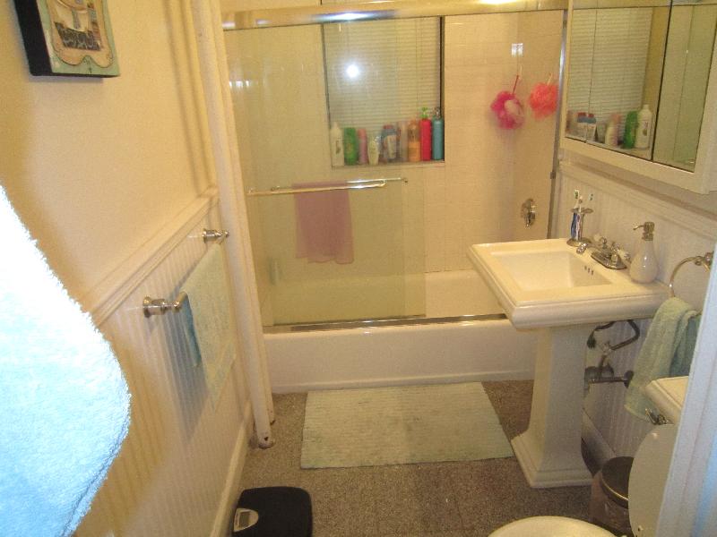 185 Chestnut Hill Ave, Brighton