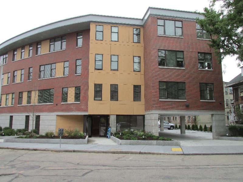 20 Englewood Ave, Washington Square