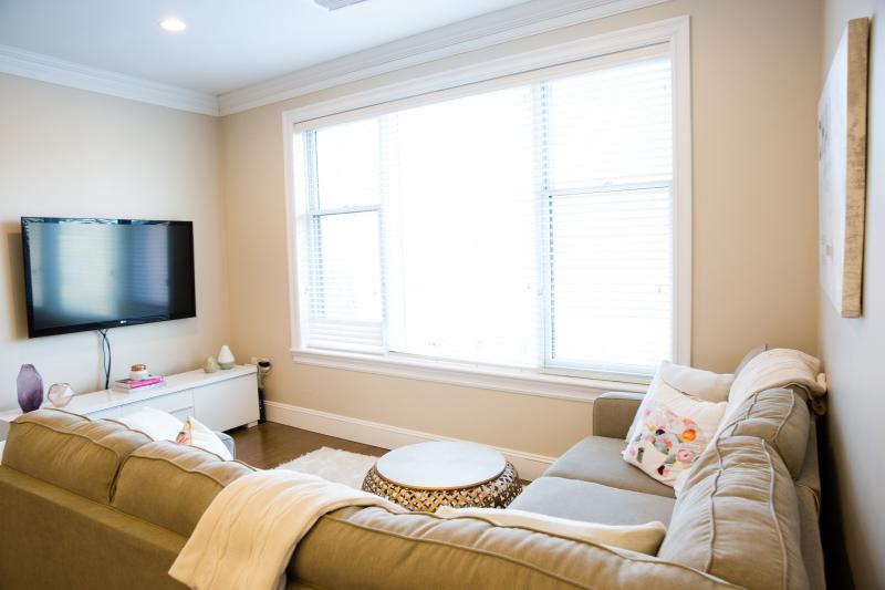 20 Englewood Ave, Washington Square