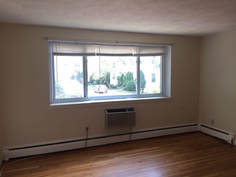 20 Radcliffe Rd, Allston