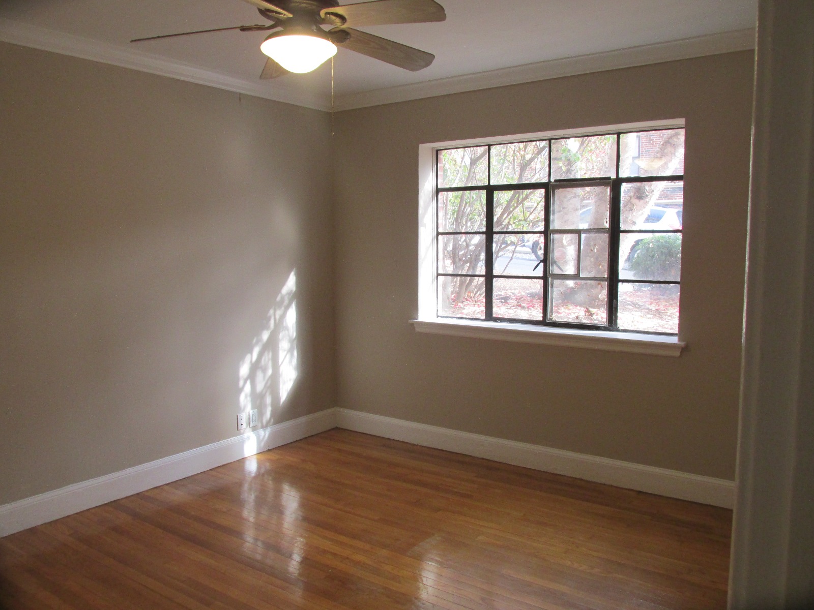 93 Strathmore Rd. — Brighton