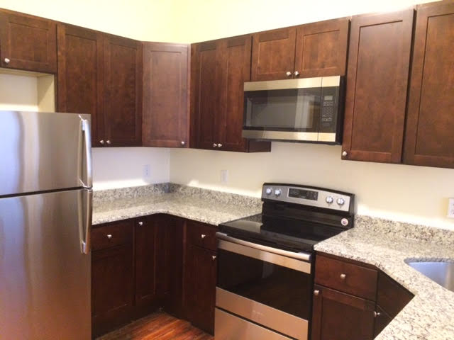 1463 Beacon St, Brookline Hills