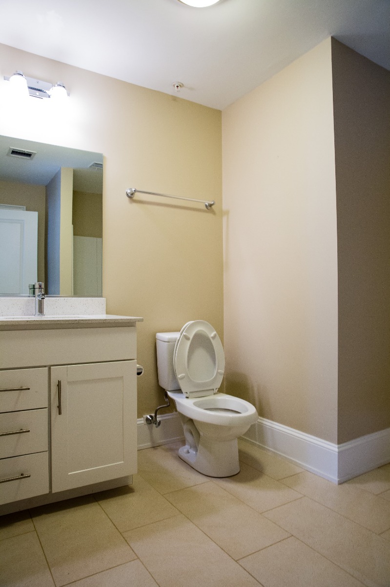 375 Market St, Oak Square