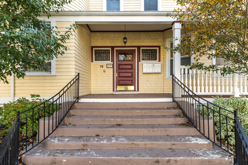 73 Gardner St, Allston