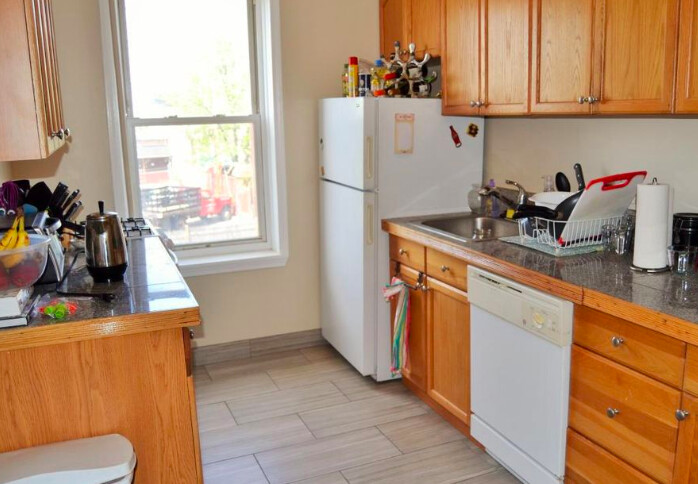 8 Farrington Ave, Allston