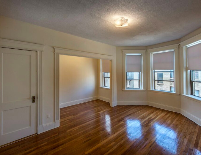 1152 Commonwealth Ave, Brighton