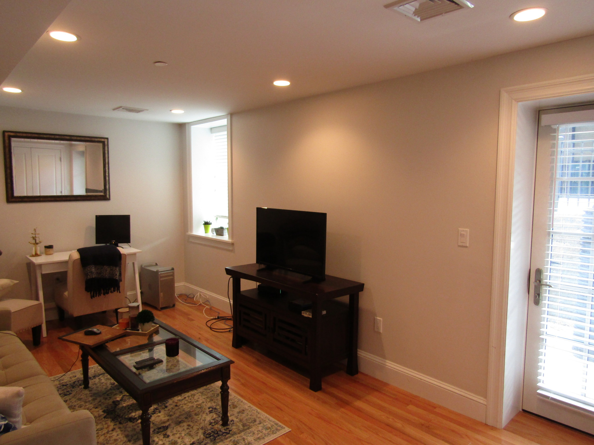 8 Harvard Ter, Allston