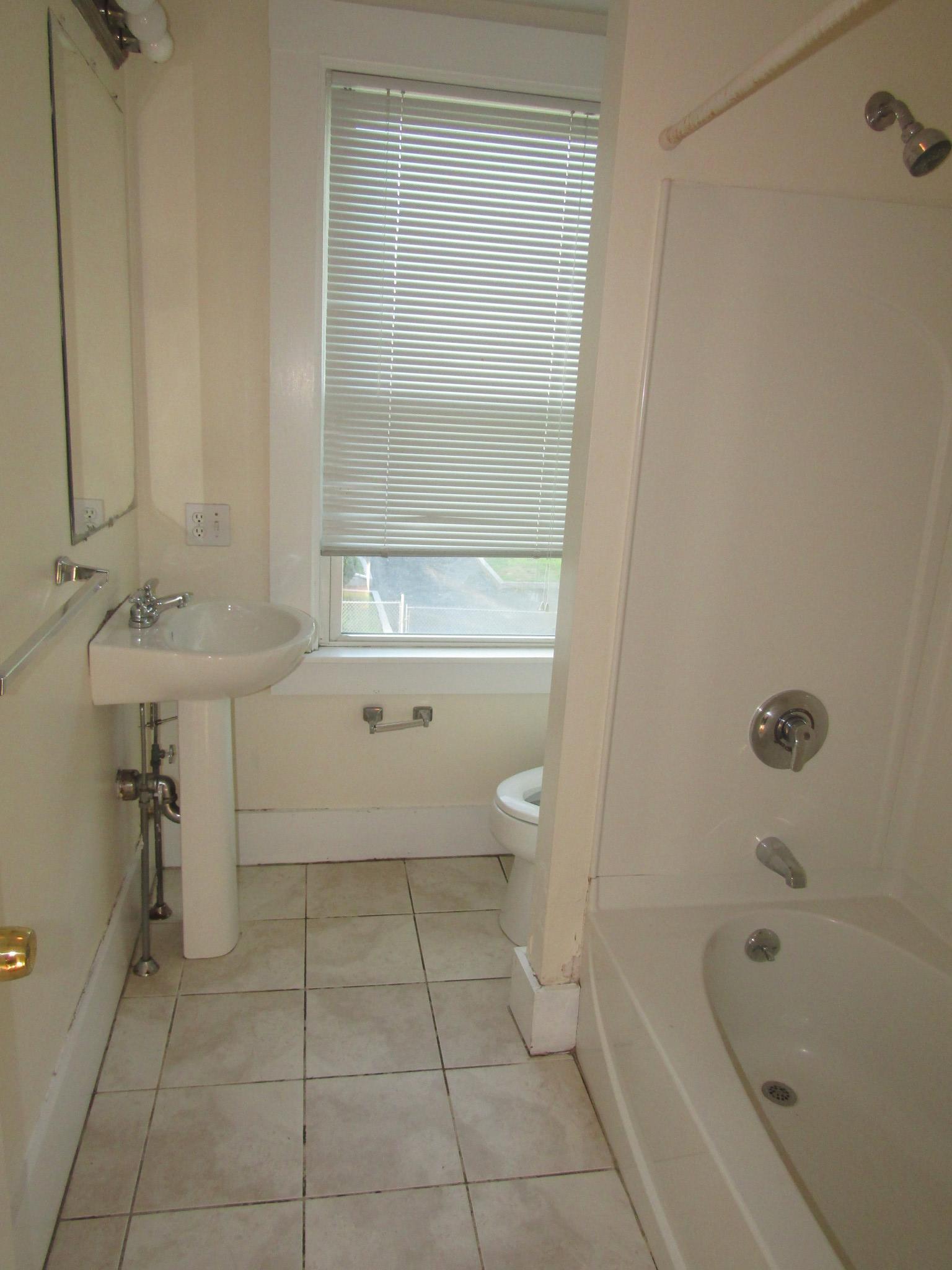 4 bed, 2 bath apartment for rent at 167 Charles St Unit 3, Waltham — photo 12 of 16
