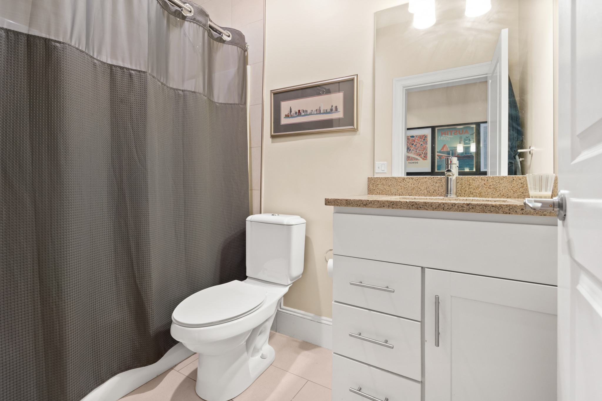 20 Englewood Ave, Washington Square