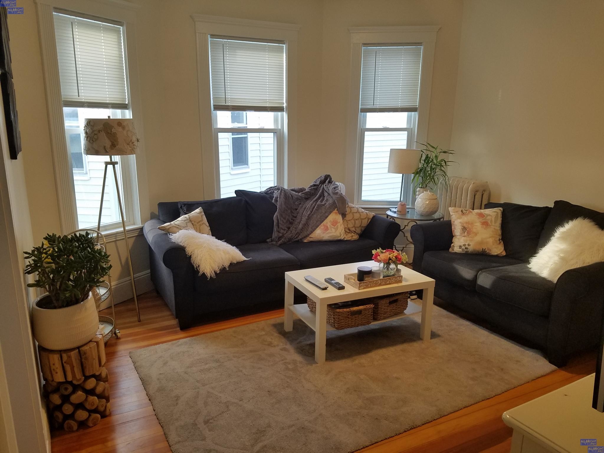 288 Summit Ave, Brighton