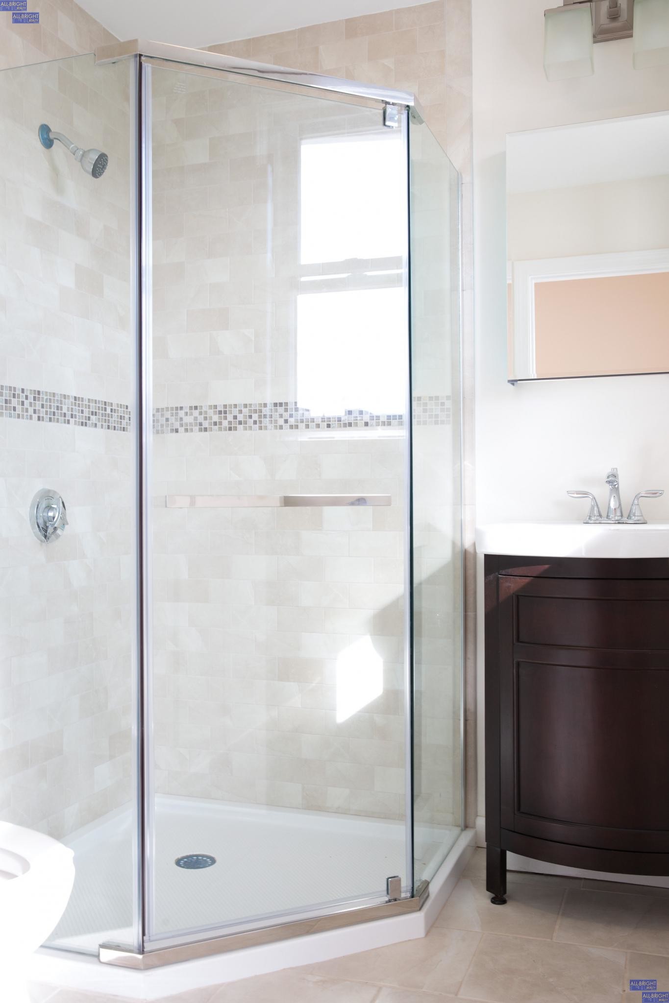 288 Summit Ave, Brighton