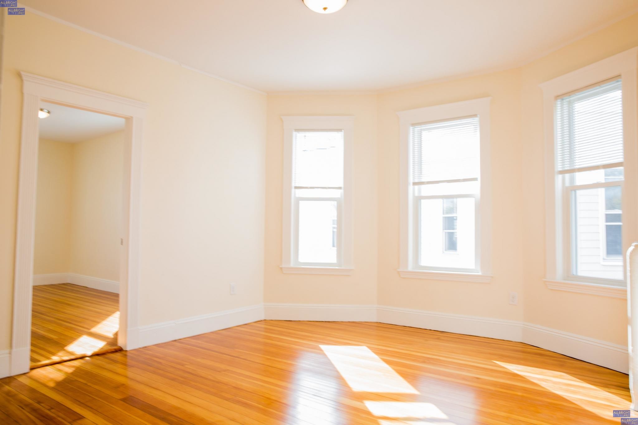 288 Summit Ave, Brighton