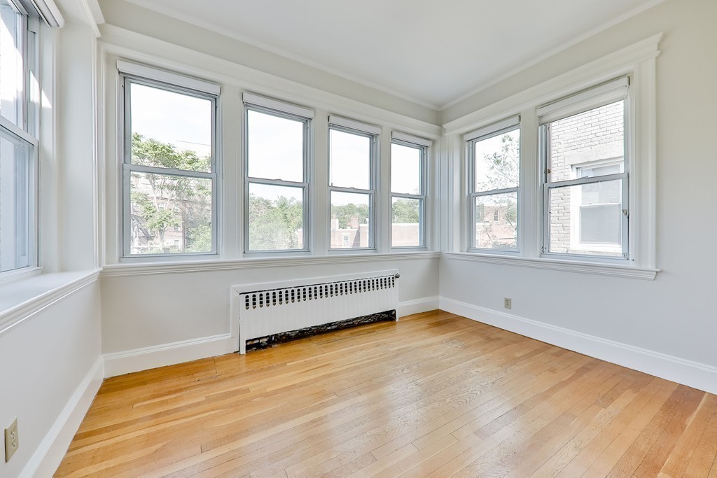 24 Dean Rd, Washington Square