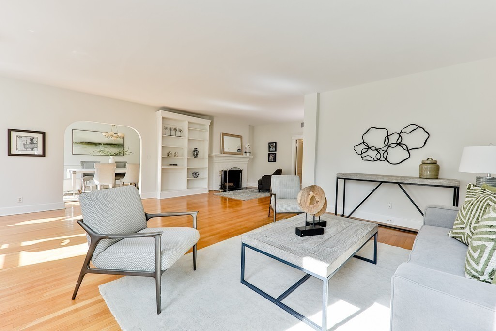 24 Dean Rd, Washington Square