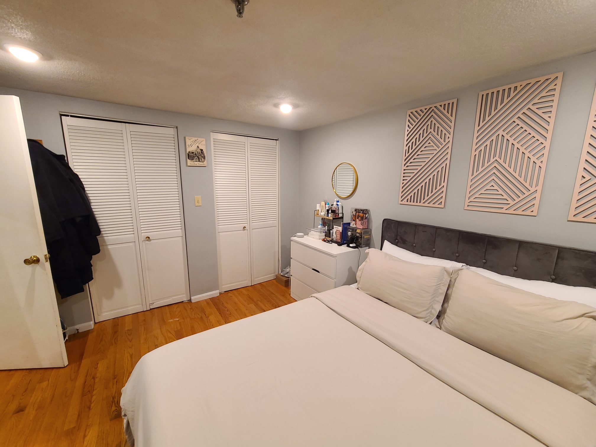 Photos of apartment on Commonwealth Ave.,Boston MA 02135